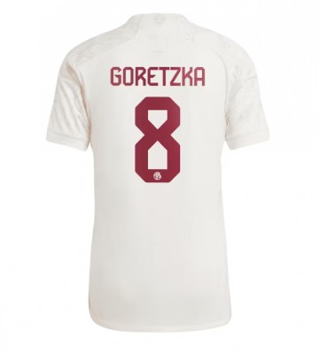 Bayern Munich Leon Goretzka #8 Kolmaspaita 2023-24 Lyhyet Hihat